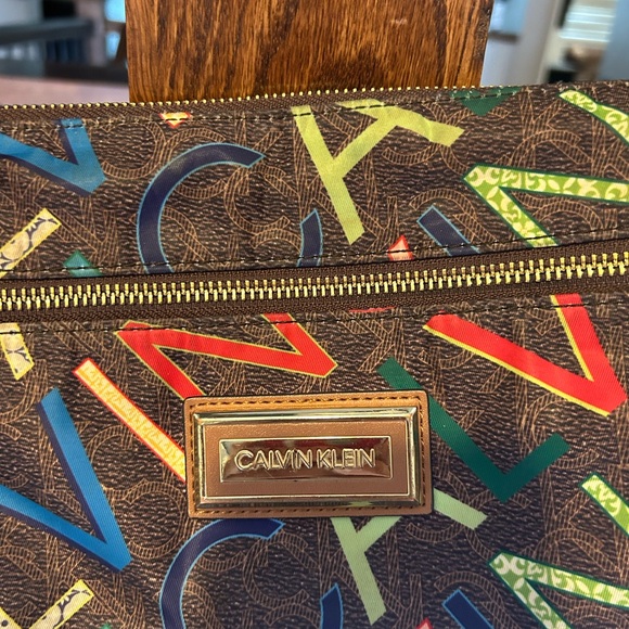 Calvin Klein Purse - Picture 7 of 11